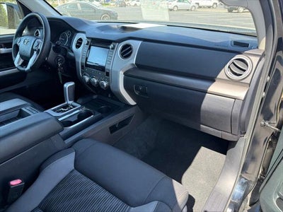 2017 Toyota Tundra SR5 4.6L V8