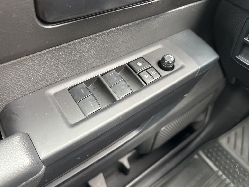 2025 Toyota Tundra SR