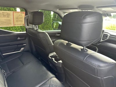 2022 Toyota Tundra SR5