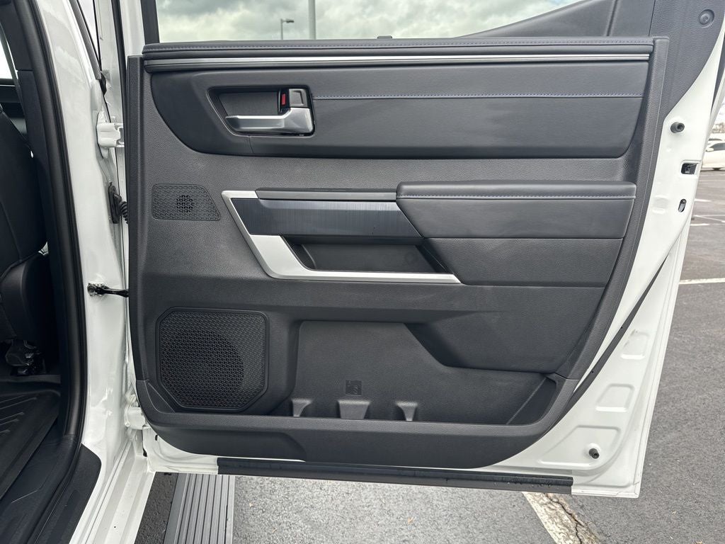 2025 Toyota Tundra Hybrid Platinum