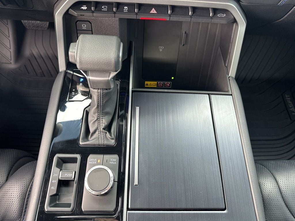 2025 Toyota Tundra Hybrid Platinum