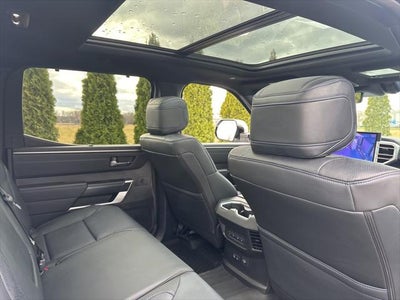 2025 Toyota Tundra Hybrid Platinum