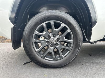 2025 Toyota Tundra Hybrid Platinum