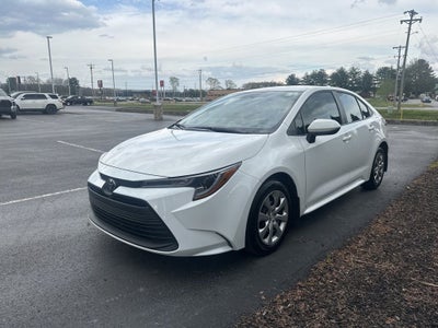 2025 Toyota Corolla LE