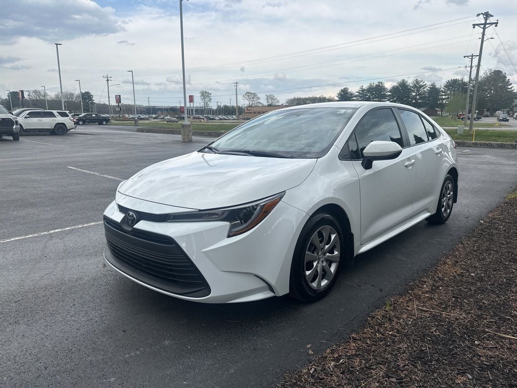 2025 Toyota Corolla LE