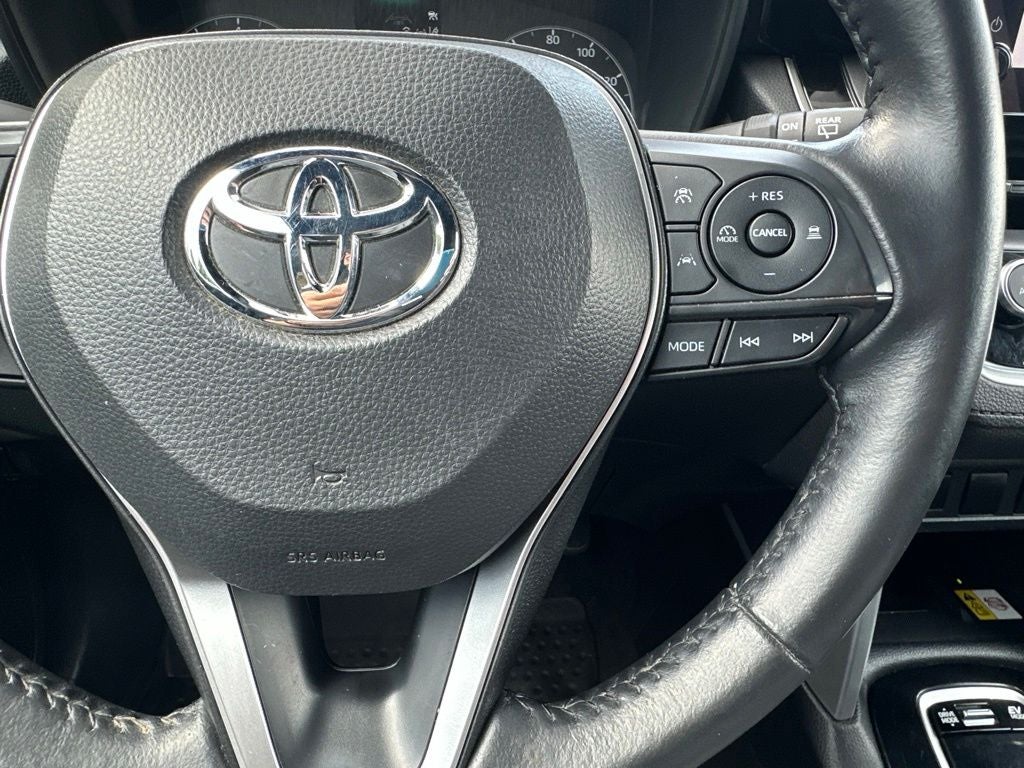 2023 Toyota Corolla Cross Hybrid SE
