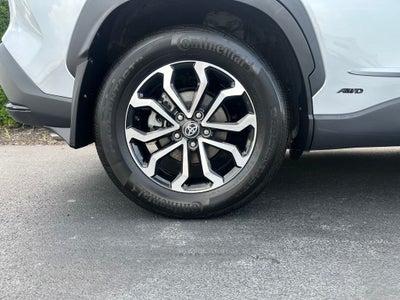 2023 Toyota Corolla Cross Hybrid SE