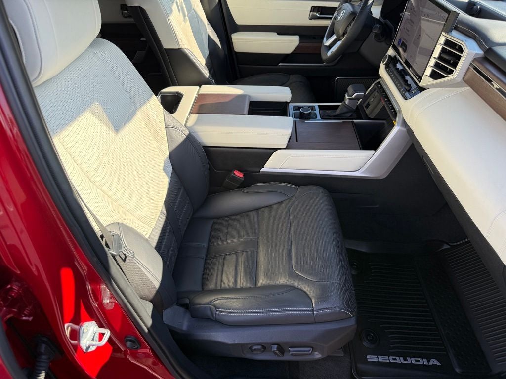 2023 Toyota Sequoia Capstone