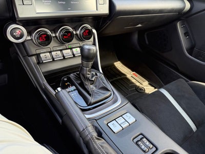 2025 Toyota GR86 Premium