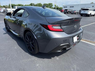 2025 Toyota GR86 Premium