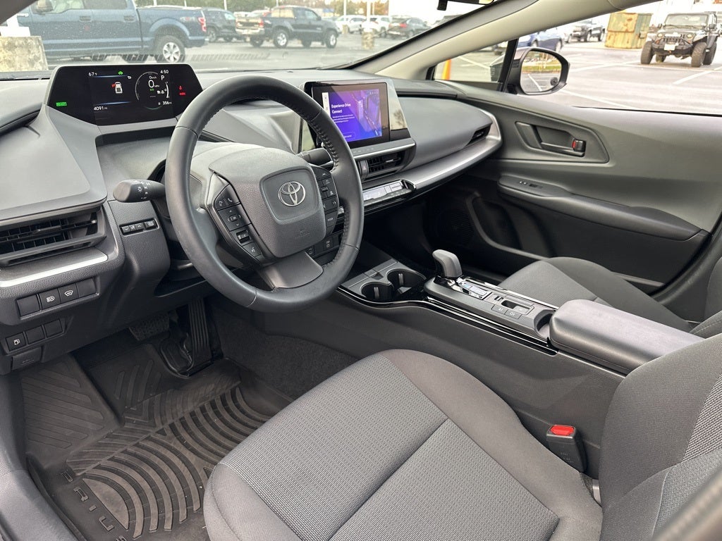 2024 Toyota Prius LE