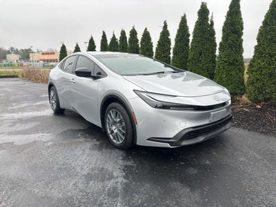 2025 Toyota Prius LE