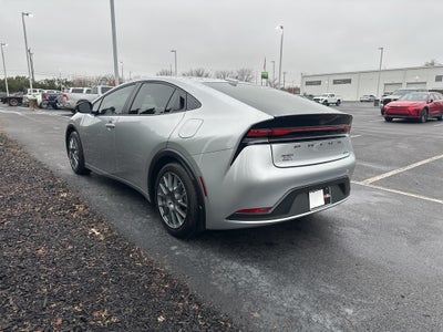 2025 Toyota Prius LE