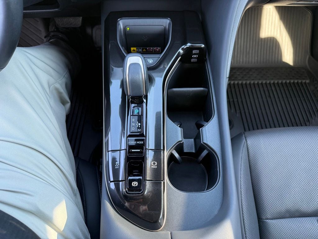 2024 Toyota Crown Platinum