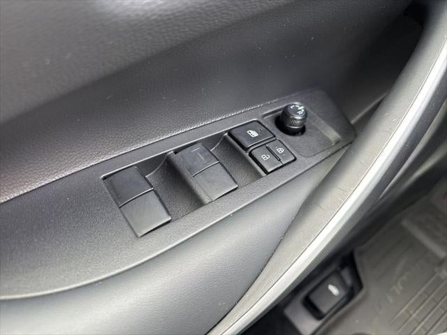 2025 Toyota Corolla Hybrid SE