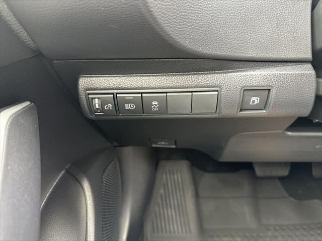 2025 Toyota Corolla Hybrid SE