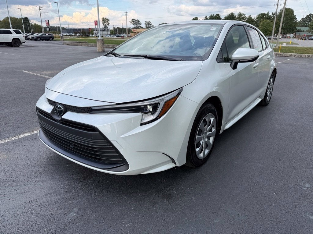 2026 Toyota Corolla Hybrid LE