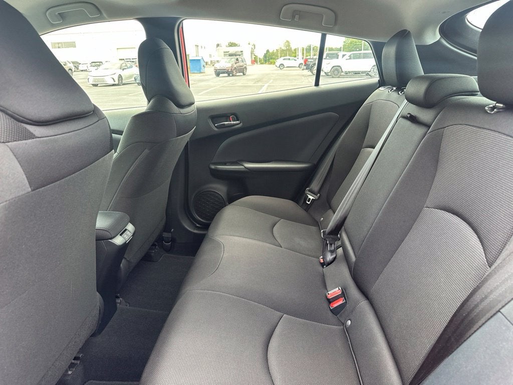 2021 Toyota Prius L