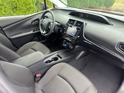 2021 Toyota Prius L
