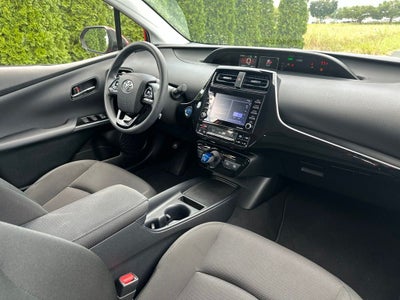 2021 Toyota Prius L