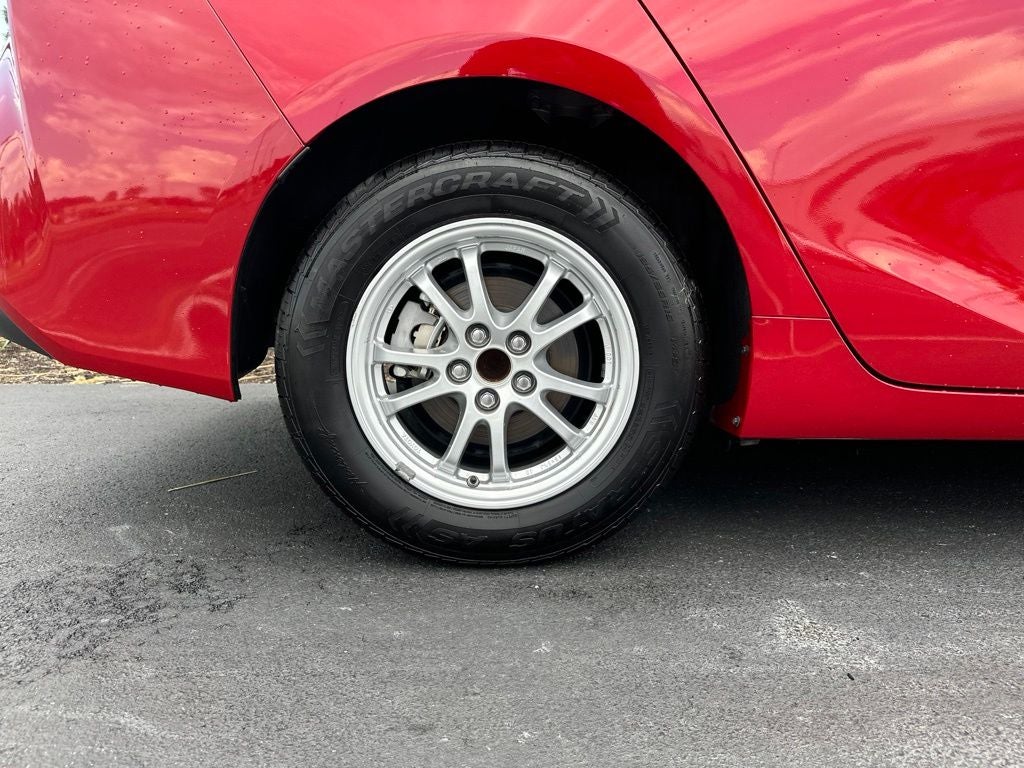 2021 Toyota Prius L