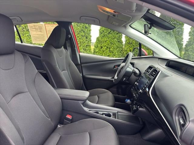 2021 Toyota Prius L