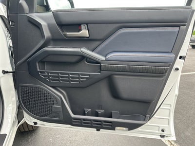 2025 Toyota 4Runner i-FORCE MAX Hybrid Platinum