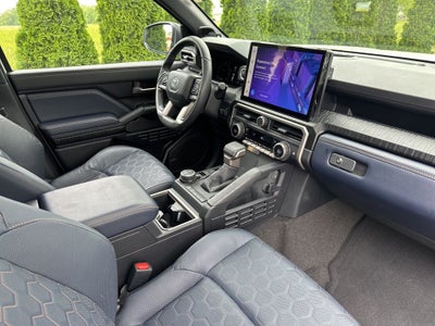 2025 Toyota 4Runner i-FORCE MAX Hybrid Platinum