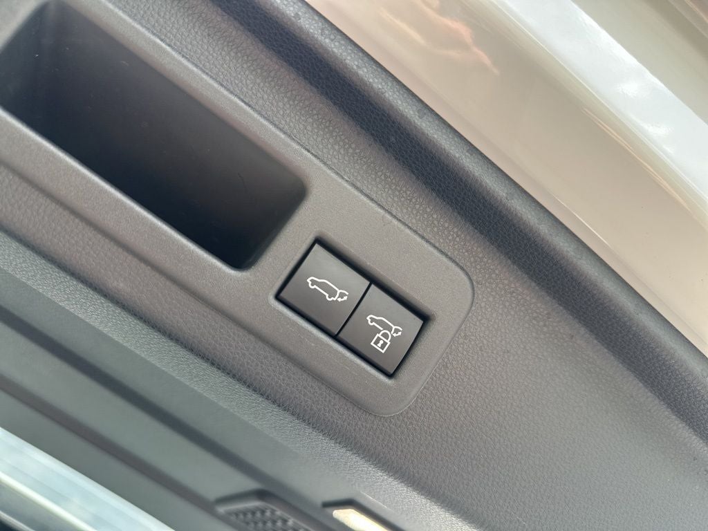 2025 Toyota 4Runner i-FORCE MAX Hybrid Platinum