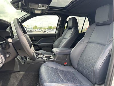 2025 Toyota 4Runner i-FORCE MAX Hybrid Platinum