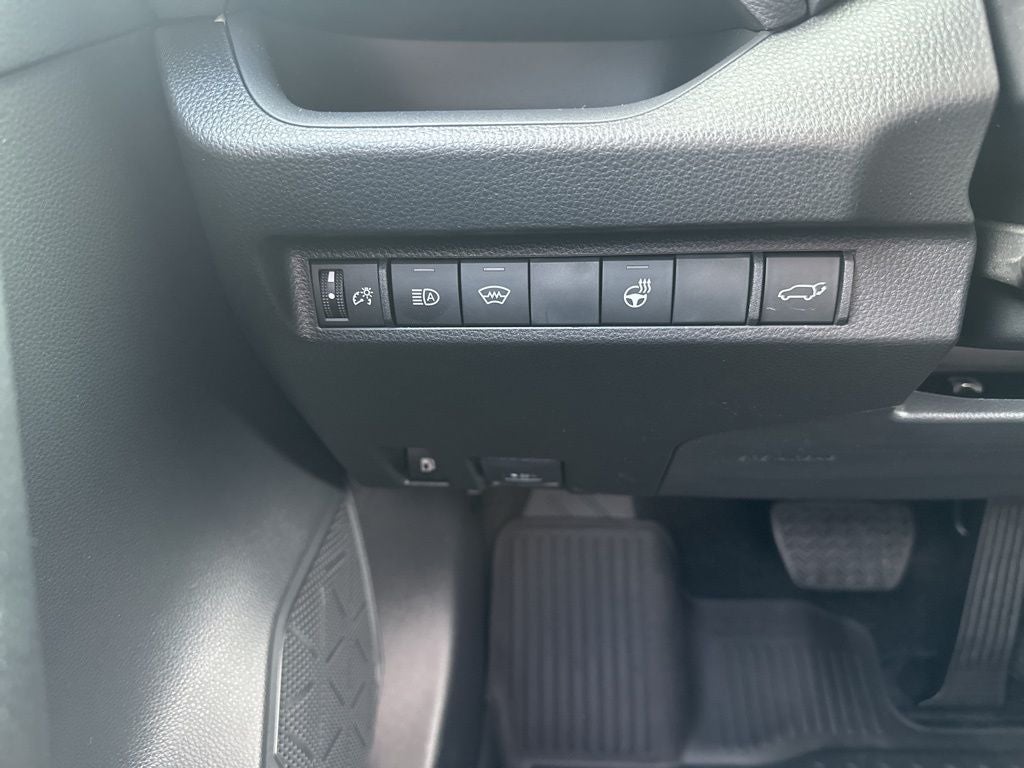 2025 Toyota RAV4 Plug-In Hybrid SE