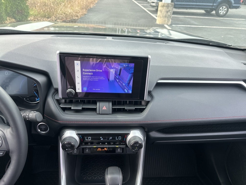 2025 Toyota RAV4 Plug-In Hybrid SE