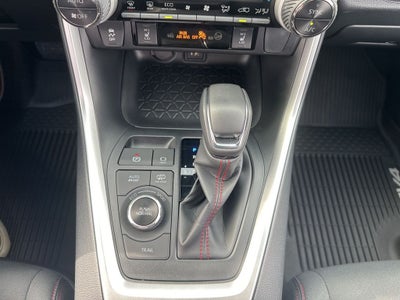 2025 Toyota RAV4 Plug-In Hybrid SE