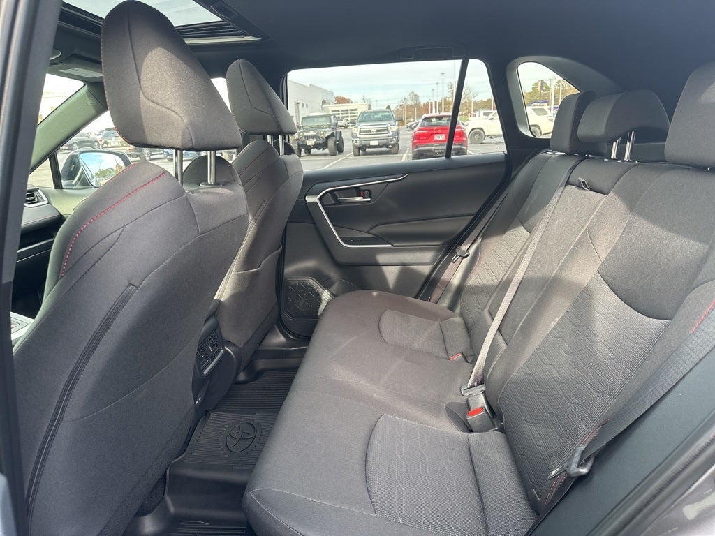 2025 Toyota RAV4 Plug-In Hybrid SE