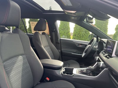 2025 Toyota RAV4 Plug-In Hybrid SE