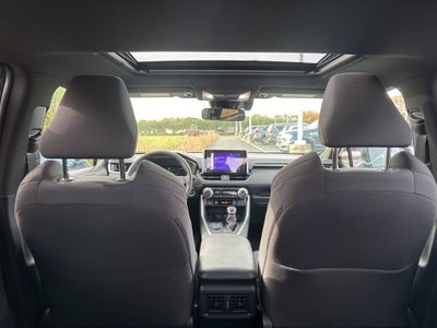 2025 Toyota RAV4 Plug-In Hybrid SE