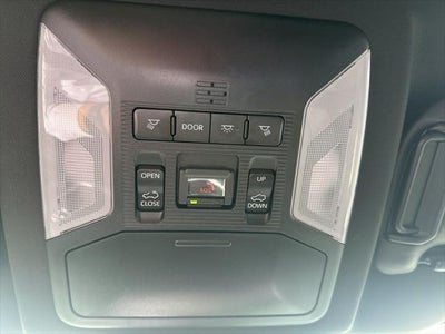 2025 Toyota RAV4 Plug-In Hybrid SE