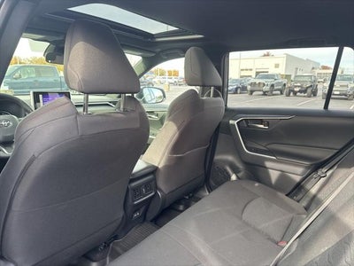 2025 Toyota RAV4 Plug-In Hybrid SE