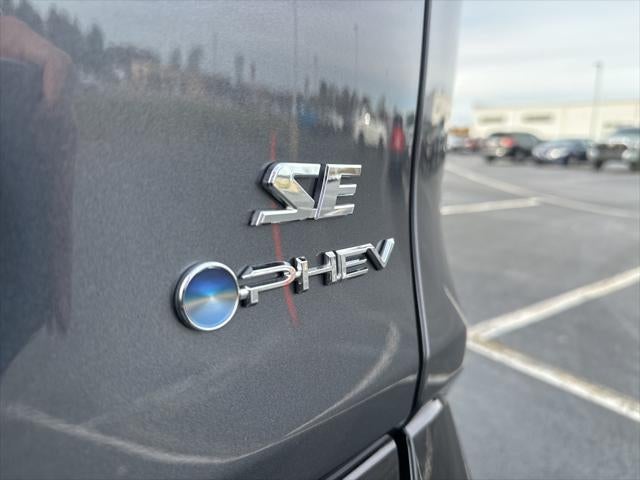 2025 Toyota RAV4 Plug-In Hybrid SE