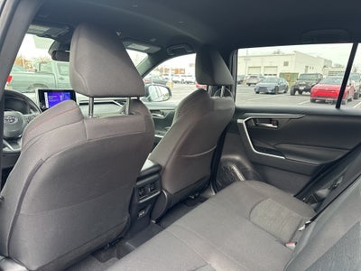 2025 Toyota RAV4 Plug-In Hybrid SE