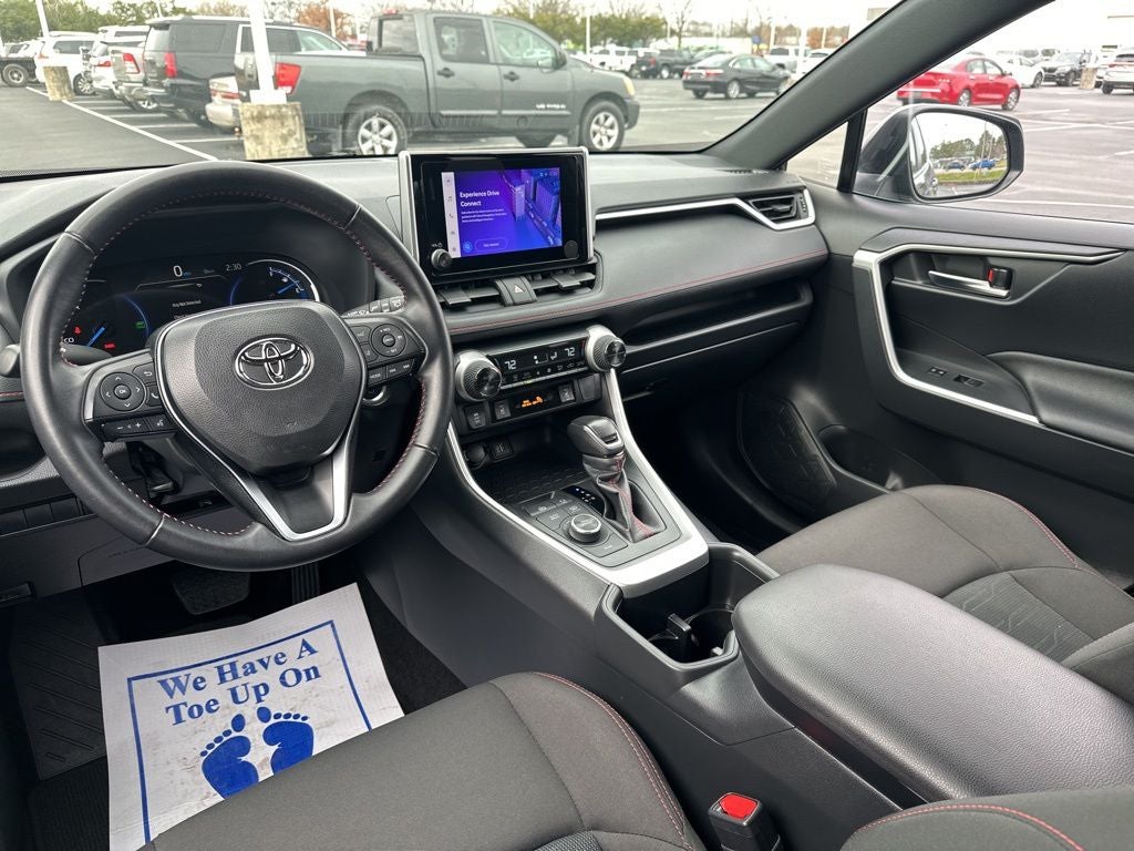 2025 Toyota RAV4 Plug-In Hybrid SE