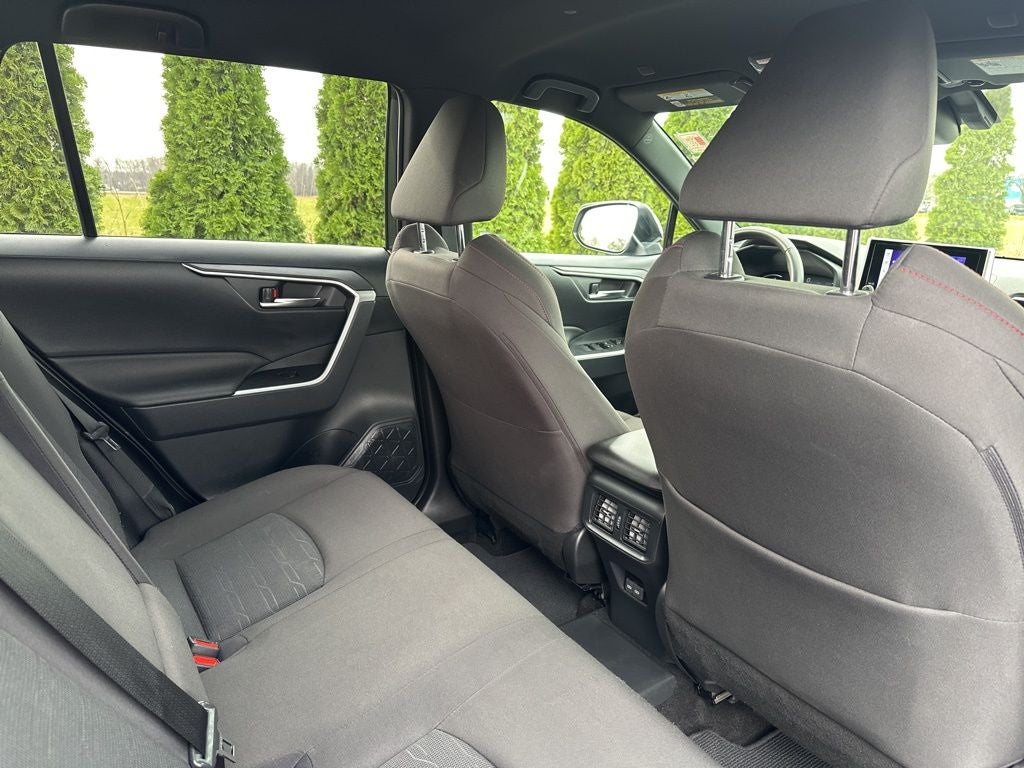 2025 Toyota RAV4 Plug-In Hybrid SE