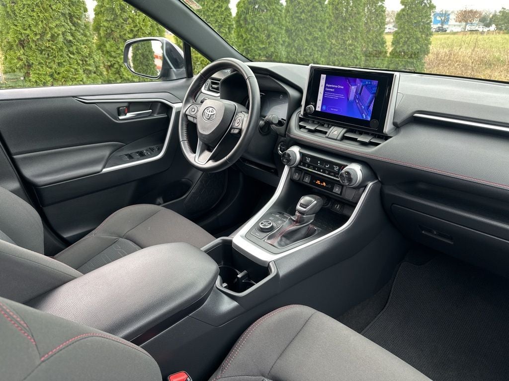 2025 Toyota RAV4 Plug-In Hybrid SE