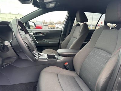 2025 Toyota RAV4 Plug-In Hybrid SE