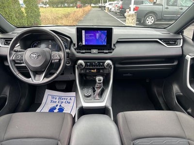 2025 Toyota RAV4 Plug-In Hybrid SE