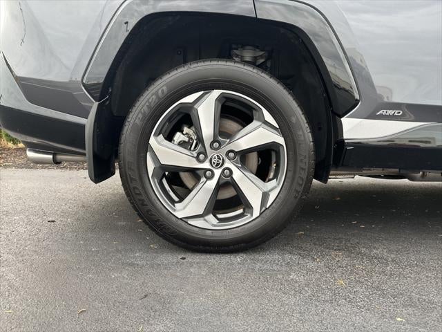 2025 Toyota RAV4 Plug-In Hybrid SE