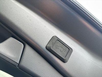 2025 Toyota RAV4 Plug-In Hybrid SE