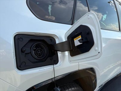 2025 Toyota RAV4 Plug-In Hybrid XSE