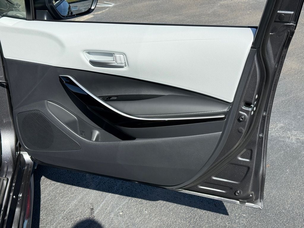 2026 Toyota Corolla Hatchback XSE