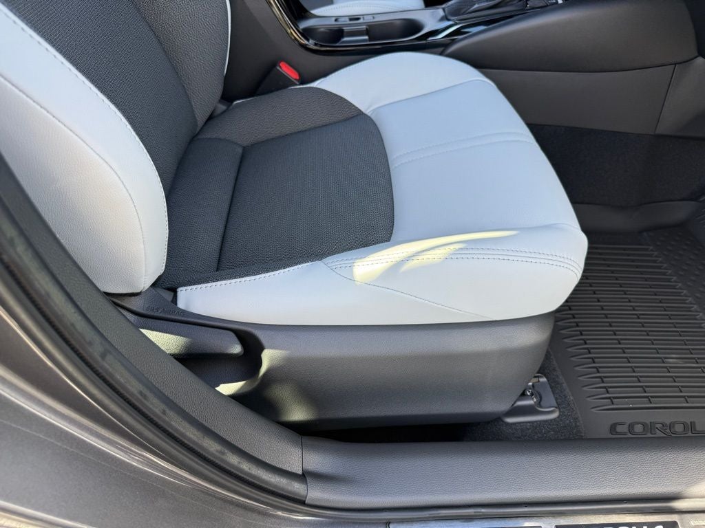 2026 Toyota Corolla Hatchback XSE